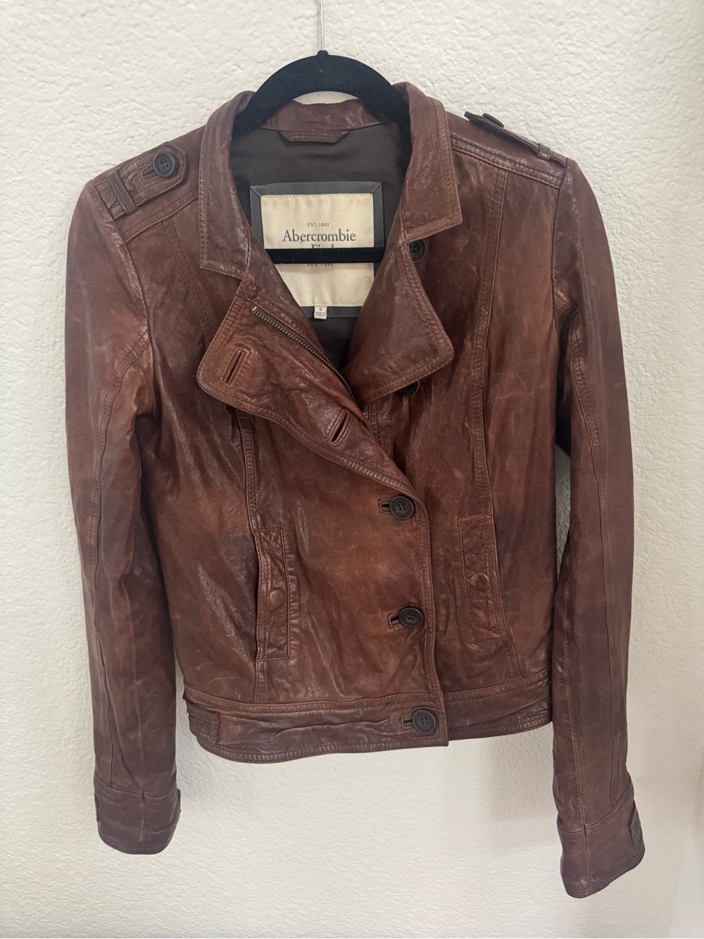 Abercrombie & Fitch Mia Distressed Brown Genuine Leather Moto Jacket